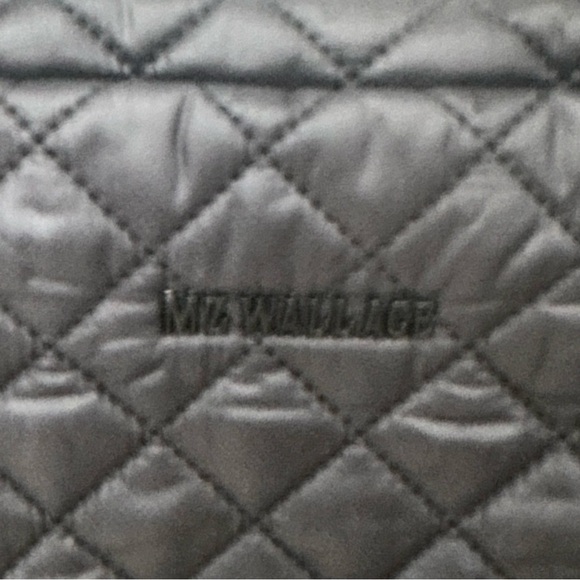 MZ Wallace Medium Metro Deluxe Tote in Black EUC - Picture 4 of 12